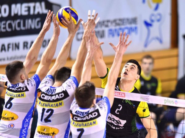 Czarni-GKS 2