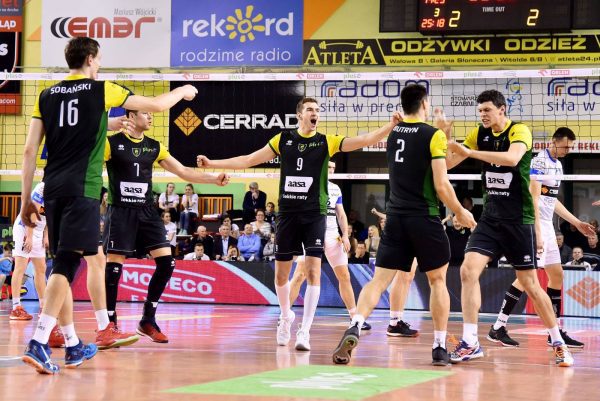 Czarni-GKS 3
